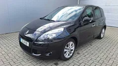 Preto Usado 2011 Renault Scénic III Monovolume | € 8.000 (Bom preço)