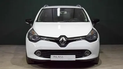 Branco Usado 2013 Renault Clio GrandTour Carrinha | € 9.950 (Preço justo)