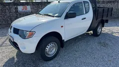 Usado 2009 Mitsubishi L200 Invite Pickup | € 18.450 (Preço justo)