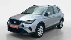 Cinza Usado 2023 Seat Arona Style SUV | € 16.990 (Preço justo)