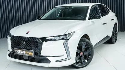Branco Usado 2023 DS Automobiles DS4 | € 24.400 (Preço justo)