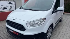 Branco Usado 2017 Ford Courier Trend Monovolume | € 9.500 (Preço justo)