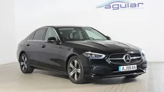 Preto Usado 2021 Mercedes C220 Avantgarde Sedan | € 36.900 (Preço justo)
