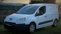 Branco Usado 2009 Peugeot Partner Monovolume | € 7.000 (Preço justo)