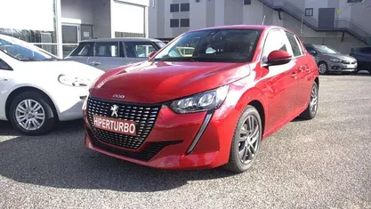Usado Peugeot 208 102 HP (75 kW) 2021 Citadino