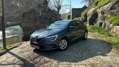 Cinzento (metalizado) Usado 2021 Renault Mégane IV LIMITED Citadino | € 19.500 (Bom preço)