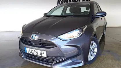 Usado 2022 Toyota Yaris Hybrid Comfort | € 19.850 (Preço justo)