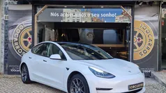 Branco Usado 2020 Tesla Model 3 Long Range Sedan | € 23.990 (Preço justo)