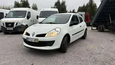 Branco Usado 2007 Renault Clio II | € 3.900 (Preço justo)