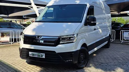 Usado MAN TGE 177 HP (130 kW) 2022 Branco Van