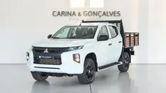 Branco Usado 2022 Mitsubishi L200 Invite Pickup | € 32.750 (Preço justo)
