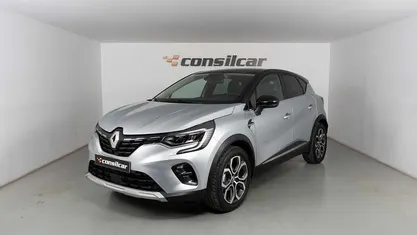 Usado 2023 Renault Captur Techno SUV | € 16.780 (Bom preço)