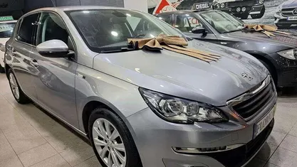 Usado 2017 Peugeot 308 Style | € 9.490 (Bom preço)