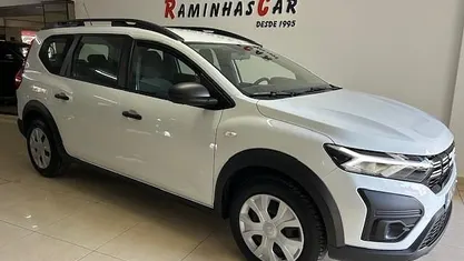 Usado Dacia Jogger Essentiel 110 HP (80 kW) 2023 Monovolume