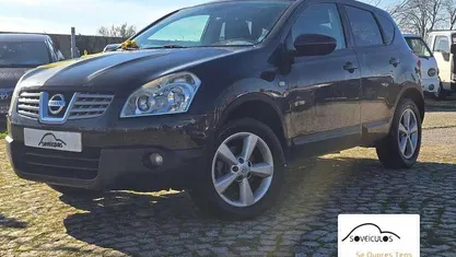 Usado Nissan Qashqai 106 HP (77 kW) 2008 Preto SUV