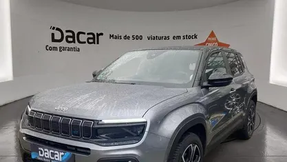 Cinza Usado 2025 Jeep Avenger EV Summit SUV | € 26.899 (Bom preço)