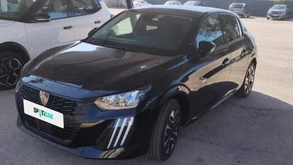 Preto Novo 2025 Peugeot e-208 Allure Citadino | € 31.900 (Preço justo)