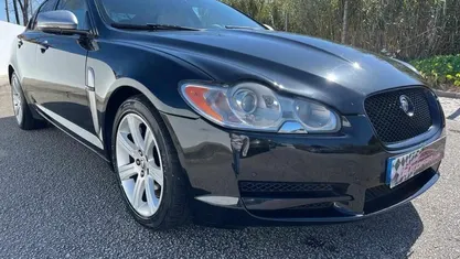 Preto Usado 2011 Jaguar XF Premium Luxury Sedan | € 13.900 (Preço justo)