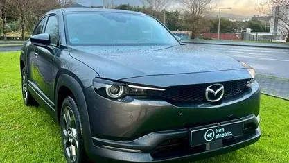 Cinzento Usado 2021 Mazda MX30 SUV | € 17.250 (Preço justo)
