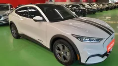 Usado 2023 Ford Mustang Mach-E Premium SUV | € 38.999 (Super Preço)