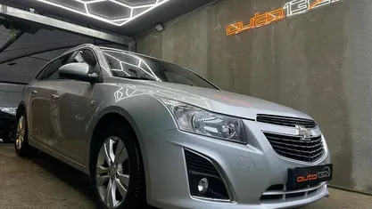 Usado Chevrolet Cruze LTZ 130 HP (95 kW) 2013 Cinza Carrinha