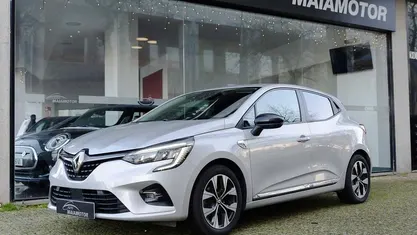 Usado Renault Clio V 100 HP (73 kW) 2021