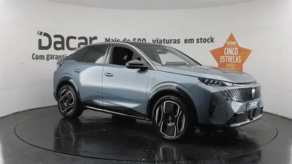 Usado Peugeot e-3008 GT 156 kW (213 HP) 2024 SUV