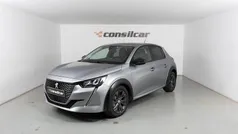 Usado 2022 Peugeot e-208 Allure Citadino | € 18.480 (Bom preço)