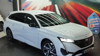 Branco Usado 2024 Peugeot 308 SW Carrinha | € 23.500 (Preço justo)
