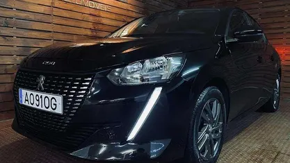 Usado 2022 Peugeot 208 Citadino | € 13.750 (Bom preço)