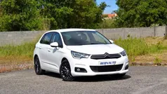 Branco Usado 2016 Citroën C4 Citadino | € 9.900 (Bom preço)