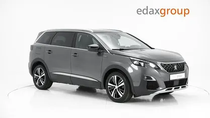 Usado Peugeot 5008 GT 130 HP (95 kW) 2019 SUV