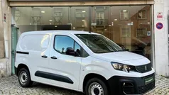 Branco Usado 2023 Peugeot Partner Monovolume | € 18.000 (Preço justo)