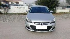 Cinza prata Usado 2015 Opel Astra Van | € 9.399