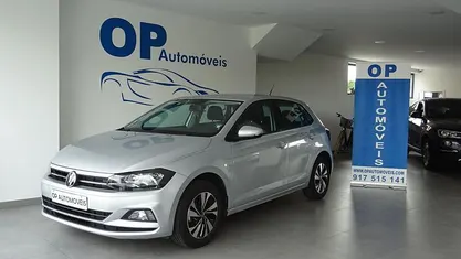 Usado VW Polo 80 HP (58 kW) 2020 Cinzento Citadino