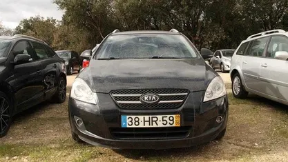 Cinzento Usado 2009 Kia Ceed Sportswagon Carrinha | € 5.000 (Preço justo)