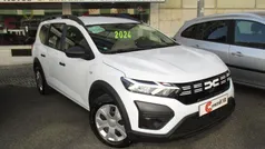 Branco Usado 2024 Dacia Jogger Essentiel Monovolume | € 20.980 (Preço justo)