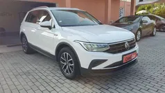 Branco Usado 2021 VW Tiguan Life SUV | € 24.990 (Bom preço)