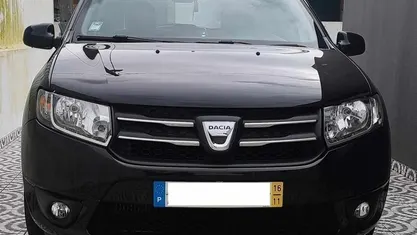 Preto Usado 2016 Dacia Sandero Citadino | € 7.800 (Preço justo)
