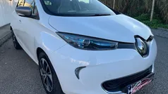 Branco Usado 2017 Renault Zoe Intens Citadino | € 12.900 (Preço justo)