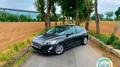 Cinzento Usado 2019 Ford Focus Titanium Citadino | € 16.250 (Preço justo)