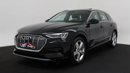 Usado Audi e-tron 230 kW (313 HP) 2019 SUV