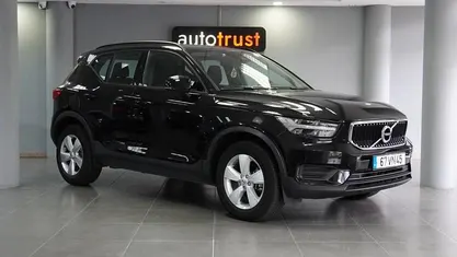 Usado 2018 Volvo XC40 SUV | € 23.900 (Bom preço)