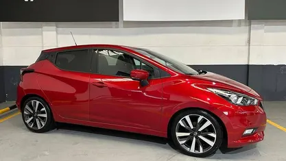 Usado Nissan Micra 117 HP (86 kW) 2020 Vermelho Citadino