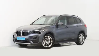 Cinzento Usado 2020 BMW X1 SUV | € 23.900 (Preço justo)