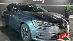 Cinza Usado 2021 Renault Mégane IV Intens | € 16.990 (Preço justo)