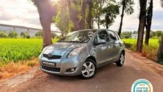 Cinzento Usado 2011 Toyota Yaris Sport | € 6.500 (Preço justo)