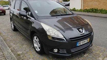 Usado 2013 Peugeot 5008 Style Monovolume | € 9.250 (Super Preço)