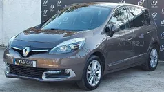 Castanho Usado 2014 Renault Scénic III Bose Edition Monovolume | € 10.500 (Super Preço)