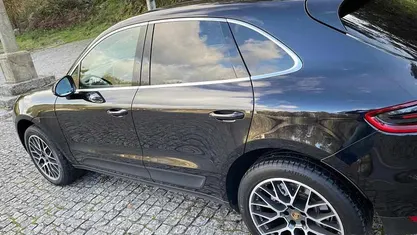 Preto Usado 2014 Porsche Macan S SUV | € 42.250 (Preço justo)